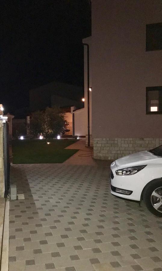 Puntizela-Patty Lägenhet Pula Exteriör bild